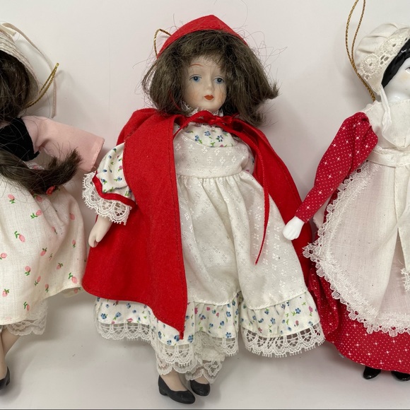 VINTAGE Set of Four Porcelain Ornament 8" Dolls - Picture 8 of 11